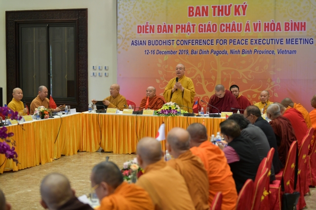 Ban thư ký Diễn đàn Phật giáo châu Á vì hòa bình họp tại chùa Bái Đính