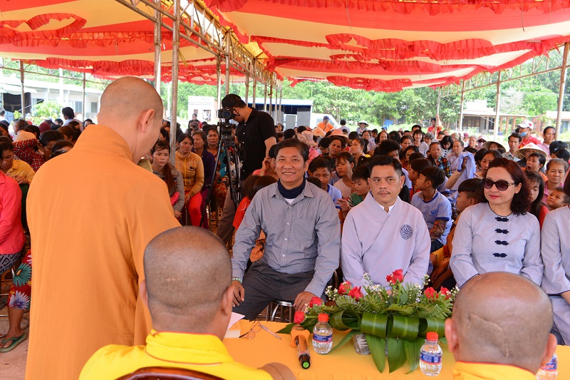 Tổng kết chương trình cúng dường Trai Tăng và Trao quà cho 183 hộ dân ở Tây Ninh (C225)