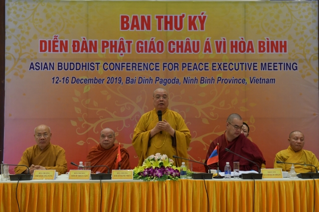 Ban thư ký Diễn đàn Phật giáo châu Á vì hòa bình họp tại chùa Bái Đính