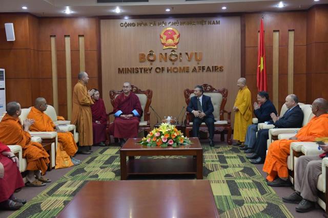 Ban thường trực của Diễn đàn Phật giáo châu Á vì hoà bình (ABCP) thăm GHPGVN và Bộ Nội vụ