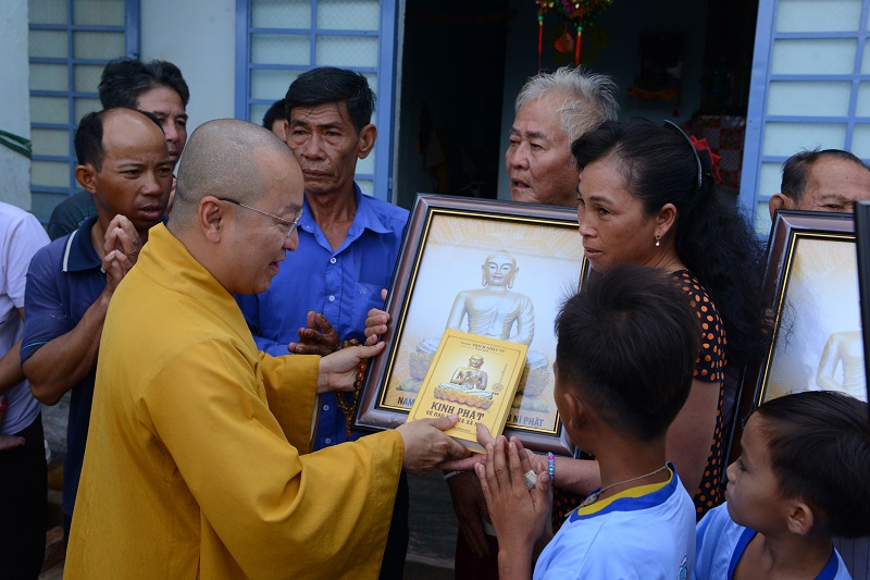 Tổng kết chương trình cúng dường Trai Tăng và Trao quà cho 183 hộ dân ở Tây Ninh (C225)