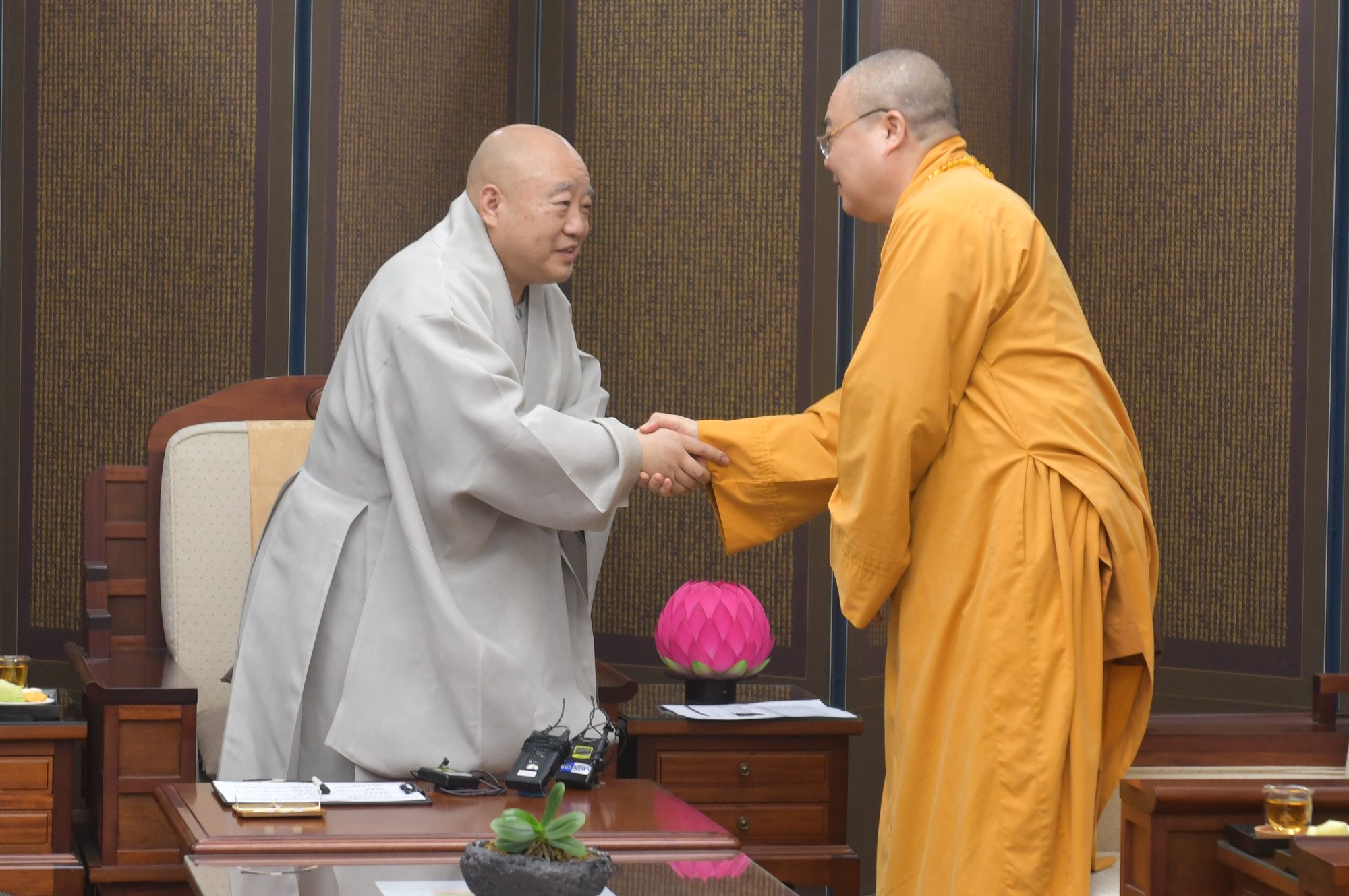 HÀN QUỐC: PHÁI ĐOÀN GHPGVN THĂM VÀ LÀM VIỆC VỚI CHỦ TỊCH TÔNG TÀO KHÊ
