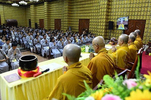 Chùa Giác Ngộ: 850 Người phát nguyện làm con Phật