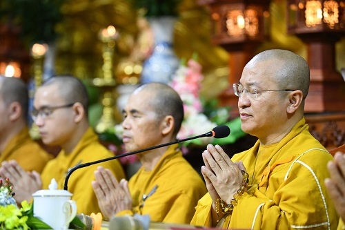 Chùa Giác Ngộ: 850 Người phát nguyện làm con Phật