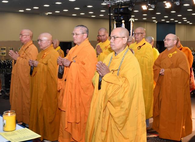 GIÁO HỘI PHẬT GIÁO LIÊN HỮU MỸ - VIỆT TỔ CHỨC ĐẠI LỄ ĐỨC PHẬT THÀNH ĐẠO &amp; ĐẠI HỘI KHOÁNG ĐẠI KỲ I (2020-2024)