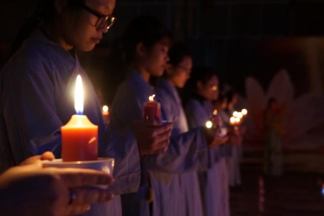 Thái Bình: Lễ Hội Hoa Đăng Vía Phật Di Đà Tại Chùa Từ Xuyên