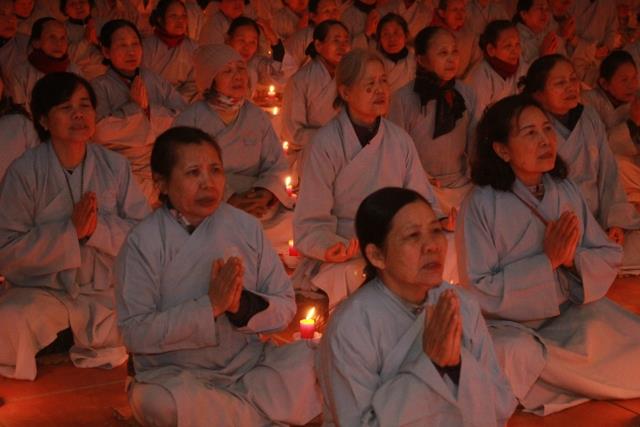 Thái Bình: Lễ Hội Hoa Đăng Vía Phật Di Đà Tại Chùa Từ Xuyên