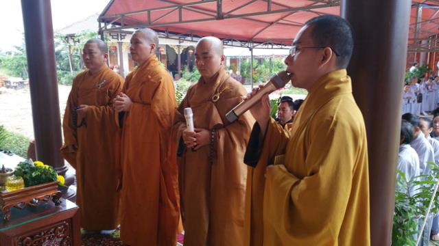 Khánh Hòa: Chùa Phước Lễ Tổ Chức Trai Đàn Dược Sư Và Chẩn Tế
