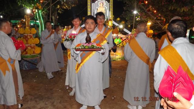 Trang nghiêm lễ vía Phật Di Đà ở chùa Linh Sơn Pháp Ấn