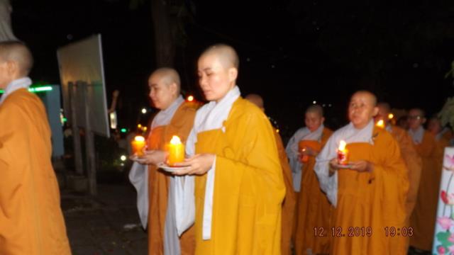 Trang nghiêm lễ vía Phật Di Đà ở chùa Linh Sơn Pháp Ấn