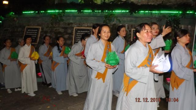 Trang nghiêm lễ vía Phật Di Đà ở chùa Linh Sơn Pháp Ấn