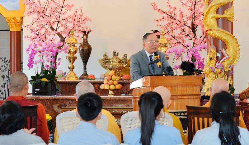 Hai Ngôi Chùa Việt Ở Hoa Kỳ  Nhận Bằng Xác Lập  Kỷ Lục Người Việt Toàn Cầu