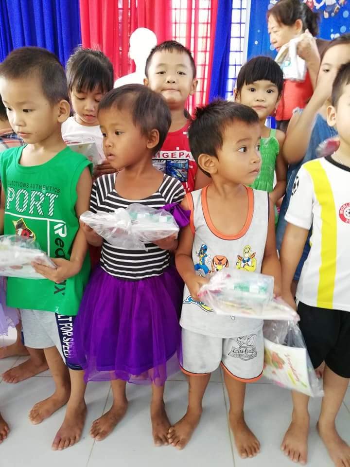 Khánh Hòa: Chùa Nghĩa Hòa, Nghĩa Sơn Vui Hội Trăng Rằm với 800 thiếu nhi miền núi