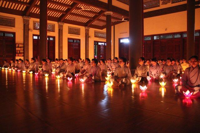 Lễ Thành Đạo Chùa Pháp Hoa Thành Phố Gia Nghĩa Tỉnh Đắk Nông