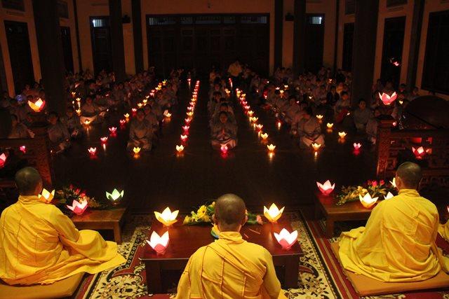 Lễ Thành Đạo Chùa Pháp Hoa Thành Phố Gia Nghĩa Tỉnh Đắk Nông