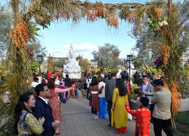 Ngày Tết Canh Tý (2020)