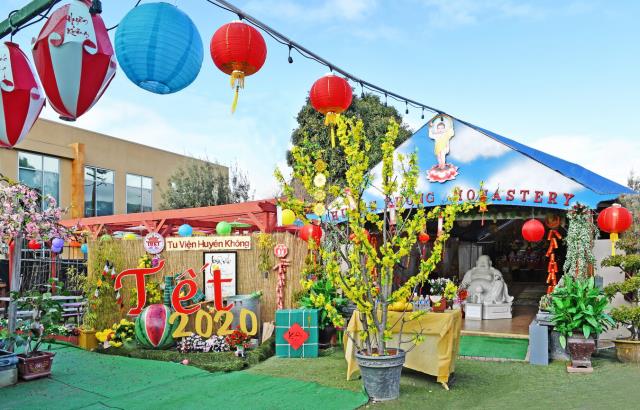 Ngày Tết Canh Tý (2020)