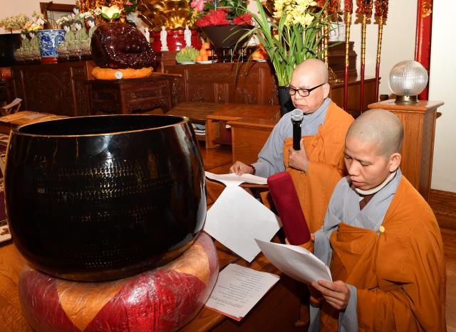 Chùa Đức Viên, San Jose (Hoa Kỳ) Tổ Chức Trang Nghiêm Lễ Tưởng Niệm Lần Thứ 21 Sư Bà Tọa Chủ Thích Đàm Lựu