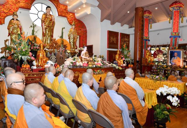Chùa Đức Viên, San Jose (Hoa Kỳ) Tổ Chức Trang Nghiêm Lễ Tưởng Niệm Lần Thứ 21 Sư Bà Tọa Chủ Thích Đàm Lựu
