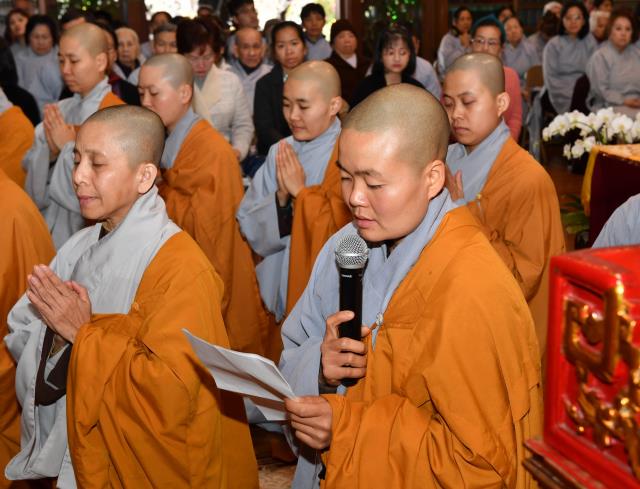 Chùa Đức Viên, San Jose (Hoa Kỳ) Tổ Chức Trang Nghiêm Lễ Tưởng Niệm Lần Thứ 21 Sư Bà Tọa Chủ Thích Đàm Lựu
