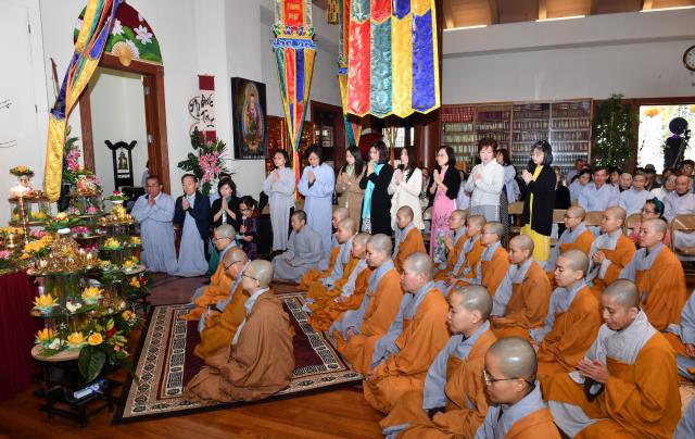 Chùa Đức Viên, San Jose (Hoa Kỳ) Tổ Chức Trang Nghiêm Lễ Tưởng Niệm Lần Thứ 21 Sư Bà Tọa Chủ Thích Đàm Lựu