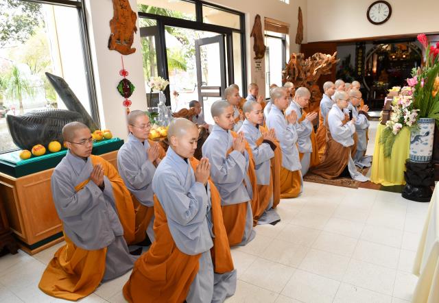 Chùa Đức Viên, San Jose (Hoa Kỳ) Tổ Chức Trang Nghiêm Lễ Tưởng Niệm Lần Thứ 21 Sư Bà Tọa Chủ Thích Đàm Lựu