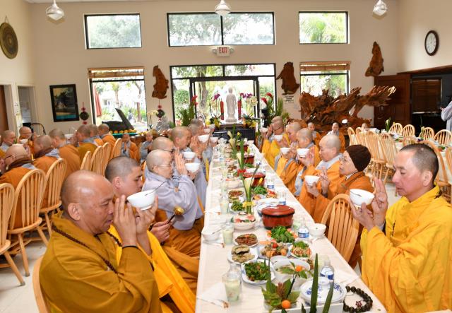 Chùa Đức Viên, San Jose (Hoa Kỳ) Tổ Chức Trang Nghiêm Lễ Tưởng Niệm Lần Thứ 21 Sư Bà Tọa Chủ Thích Đàm Lựu