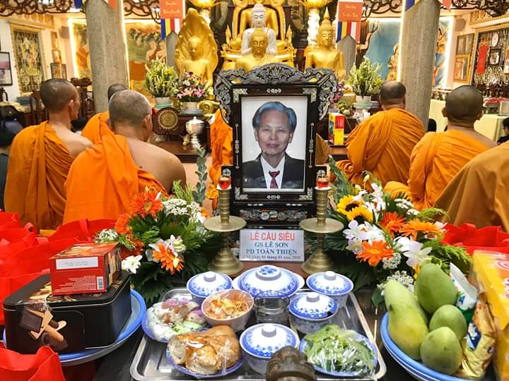 TP Hồ Chí Minh:   Lễ tưởng niệm cố giáo sư Lê Sơn