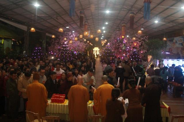 Thái Bình: Không Khí Đón Tết Canh Tý Tại Chùa Từ Xuyên