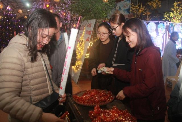 Thái Bình: Không Khí Đón Tết Canh Tý Tại Chùa Từ Xuyên