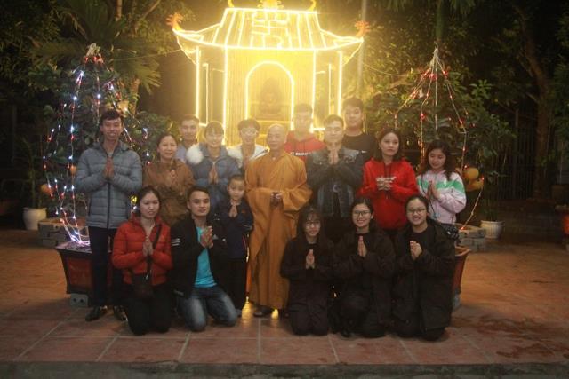 Thái Bình: Không Khí Đón Tết Canh Tý Tại Chùa Từ Xuyên