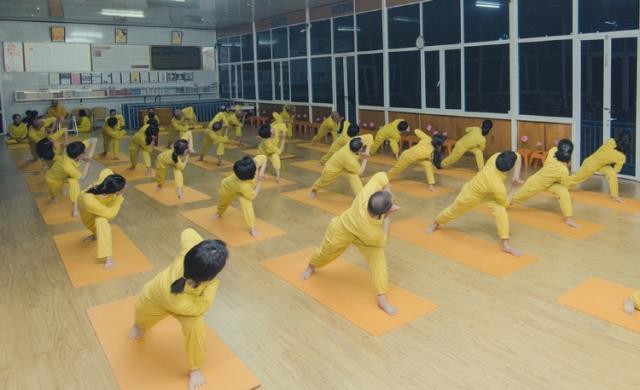 Lễ vinh danh một tu sĩ Phật giáo nhận bằng giáo sư danh dự của trường Đại học Kỷ lục Thế giới (Word Records University)