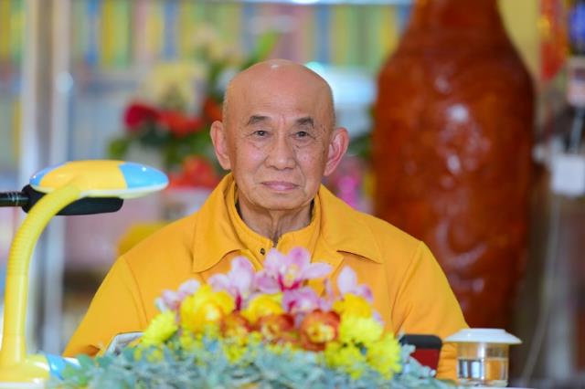 Lễ vinh danh một tu sĩ Phật giáo nhận bằng giáo sư danh dự của trường Đại học Kỷ lục Thế giới (Word Records University)