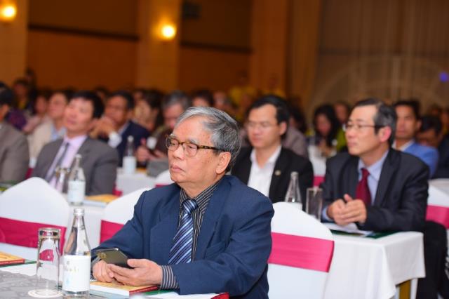 Lễ vinh danh một tu sĩ Phật giáo nhận bằng giáo sư danh dự của trường Đại học Kỷ lục Thế giới (Word Records University)