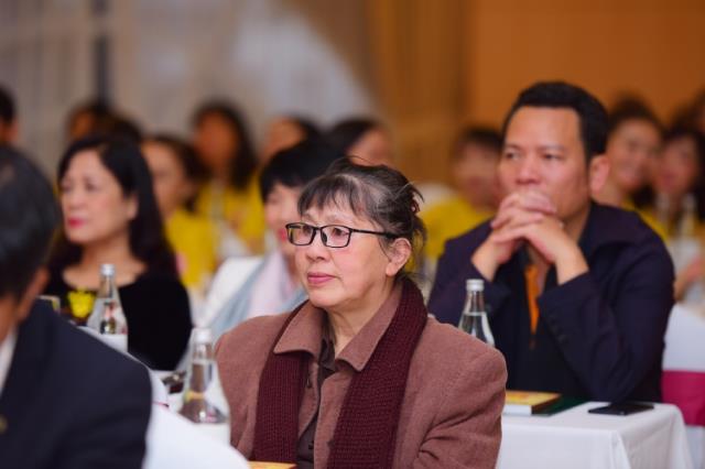Lễ vinh danh một tu sĩ Phật giáo nhận bằng giáo sư danh dự của trường Đại học Kỷ lục Thế giới (Word Records University)