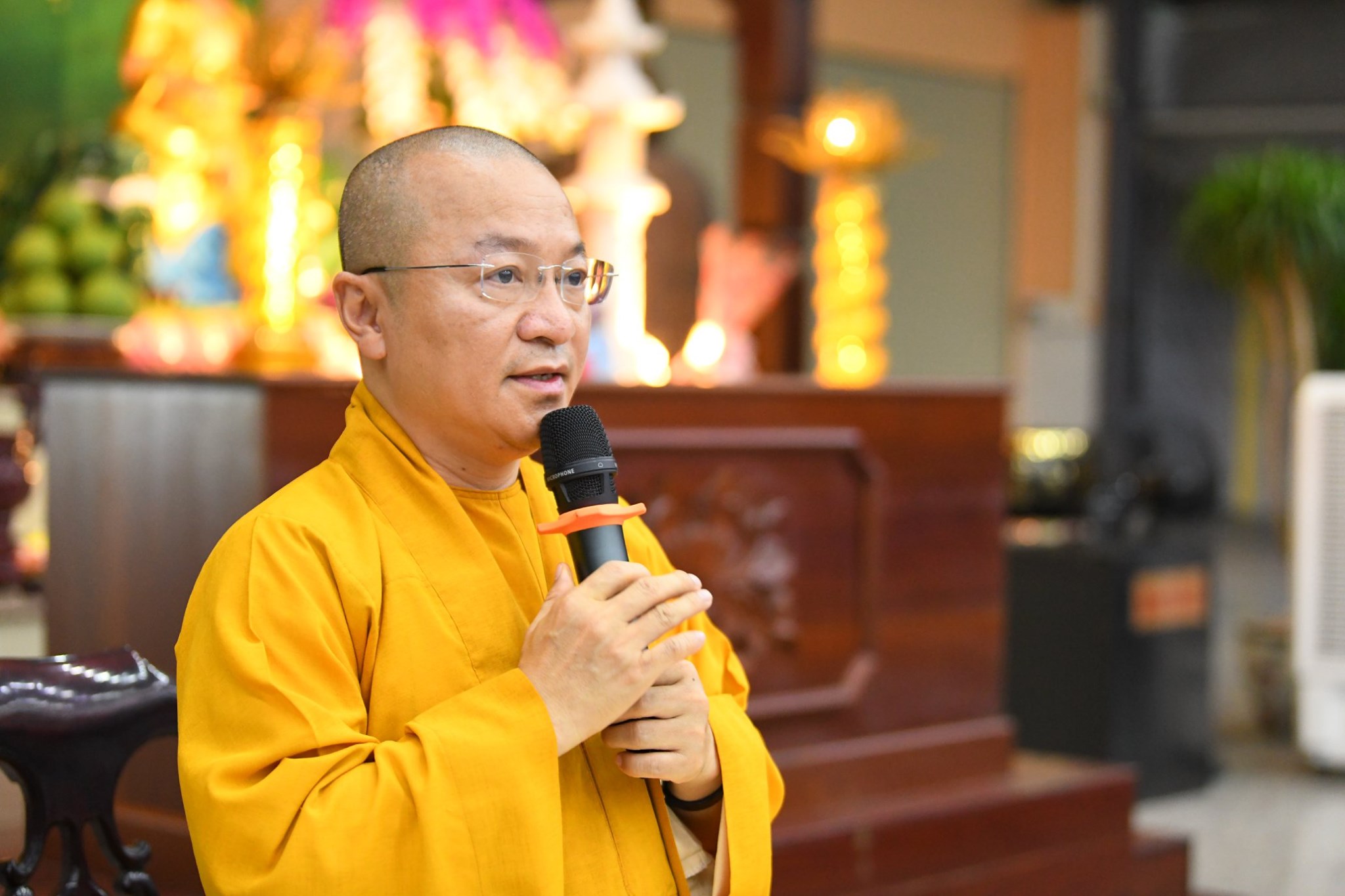 Tăng Ni sinh viên học viện Phật giáo Việt Nam tại TP. HCM bắt đầu học nội trú trở lại