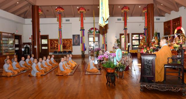 Trang Nghiêm Lễ Kỷ Niệm Ngày Đức Phật Đản Sanh Lần Thứ 2644 (Pl 2564, Dl 2020) Tại Chùa Đức Viên, San Jose, Hoa Kỳ.