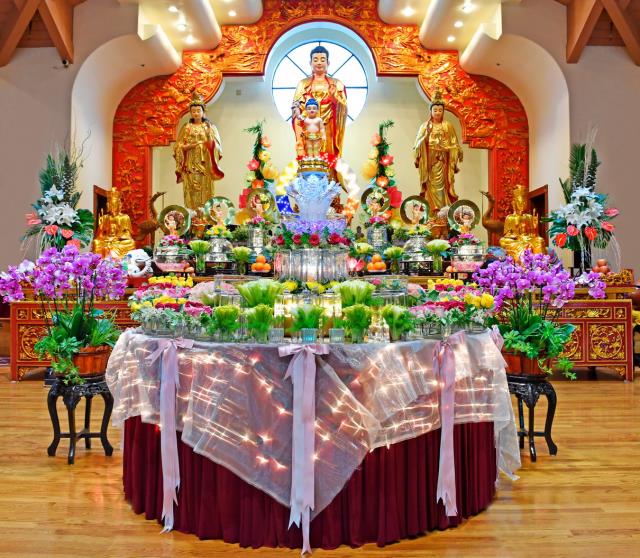 Trang Nghiêm Lễ Kỷ Niệm Ngày Đức Phật Đản Sanh Lần Thứ 2644 (Pl 2564, Dl 2020) Tại Chùa Đức Viên, San Jose, Hoa Kỳ.