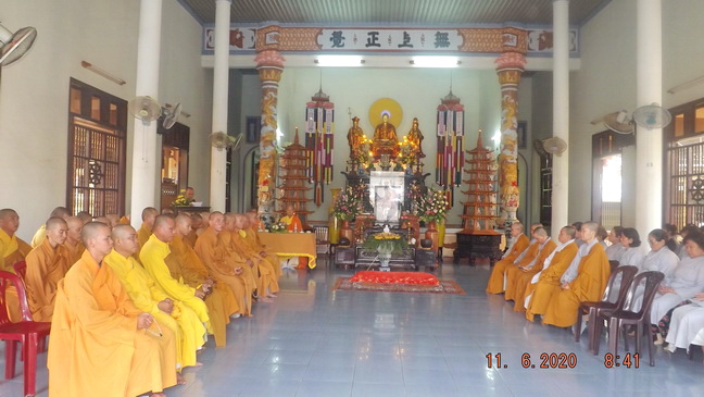 Trang nghiêm lễ tưởng niệm Bồ-tát Thích Quảng Đức