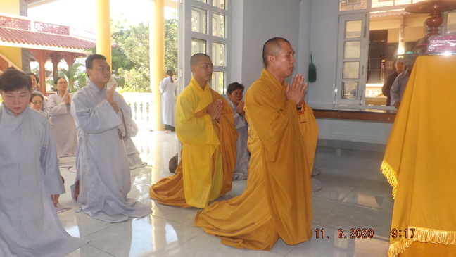 Trang nghiêm lễ tưởng niệm Bồ-tát Thích Quảng Đức