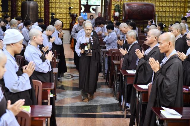 HT. Thích Bửu Chánh: &quot;Người xuất gia thừa kế những gì?&quot;