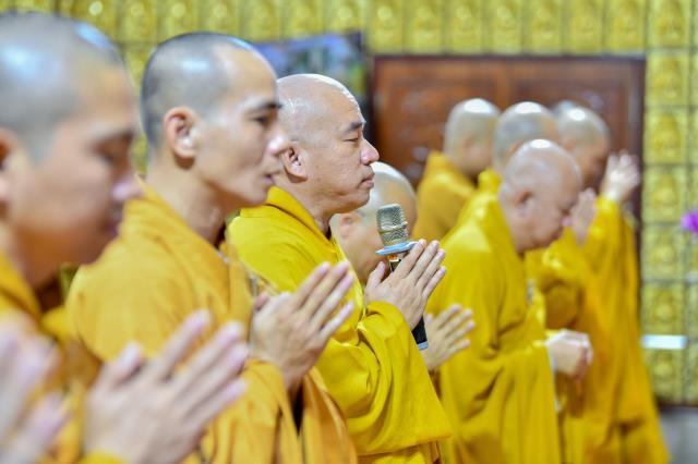Đêm tưởng niệm 28 năm ngày viên tịch của HT. Thích Thiện Huệ