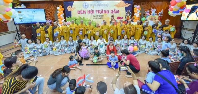 Tết Trông trăng tại chùa Giác Ngộ - Một đêm ý nghĩa