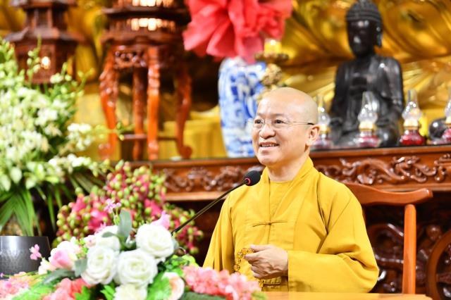 Khóa Tu Online Mùa Dịch Và Sự Tùy Duyên Bất Biến Trong Giáo Lý Phật Đà