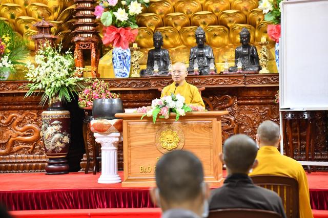 Khóa Tu Online Mùa Dịch Và Sự Tùy Duyên Bất Biến Trong Giáo Lý Phật Đà