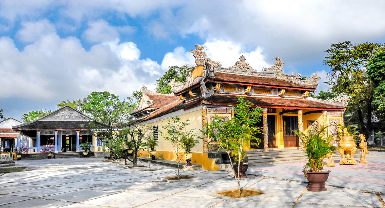 Sắc tứ tây thiên di đà tự, huế với tăng cang hòa thượng thanh ninh tâm tịnh