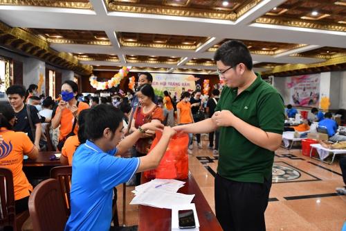 Chùa Giác Ngộ: 460 Người Tham Gia  Hiến Máu Nhân Đạo