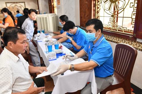 Chùa Giác Ngộ: 460 Người Tham Gia  Hiến Máu Nhân Đạo