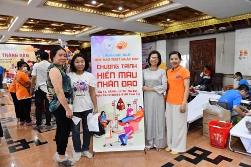Chùa Giác Ngộ: 460 Người Tham Gia  Hiến Máu Nhân Đạo