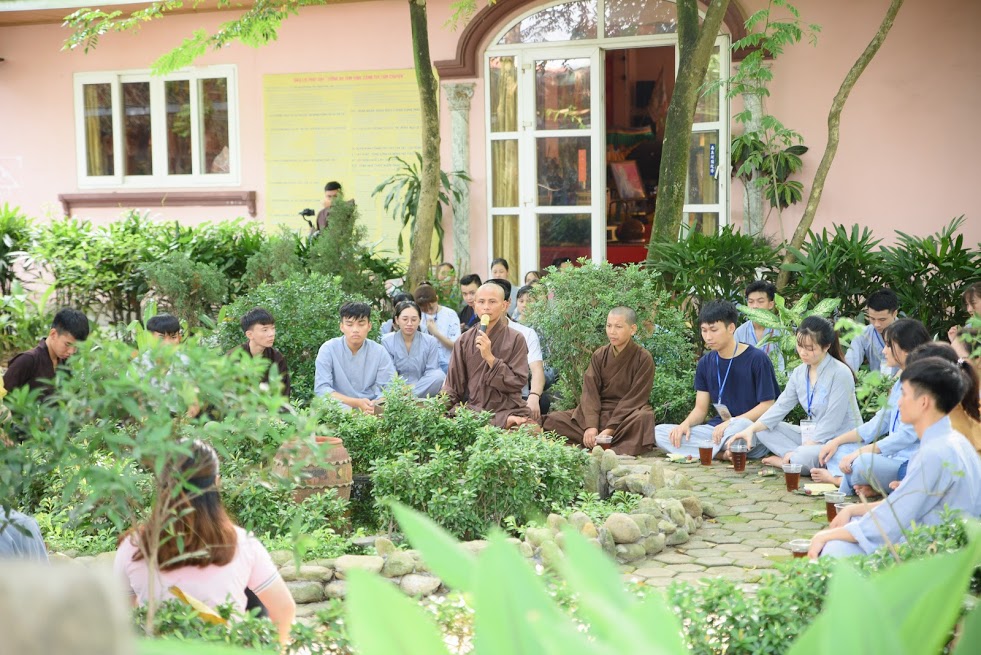 Hà Nội : Chùa Sủi tổ chức khóa tu Tìm Về An Lạc